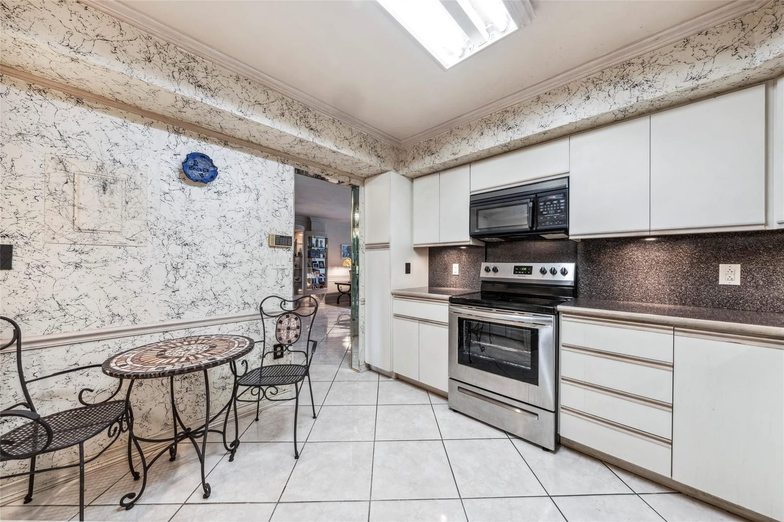 2806 N 46th Avenue D539, Hollywood, FL 33021 photo 18