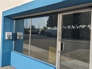 2301 S Andrews Avenue — photo 2