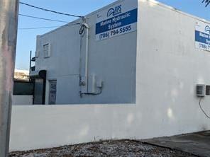 2301 S Andrews Avenue — photo 6