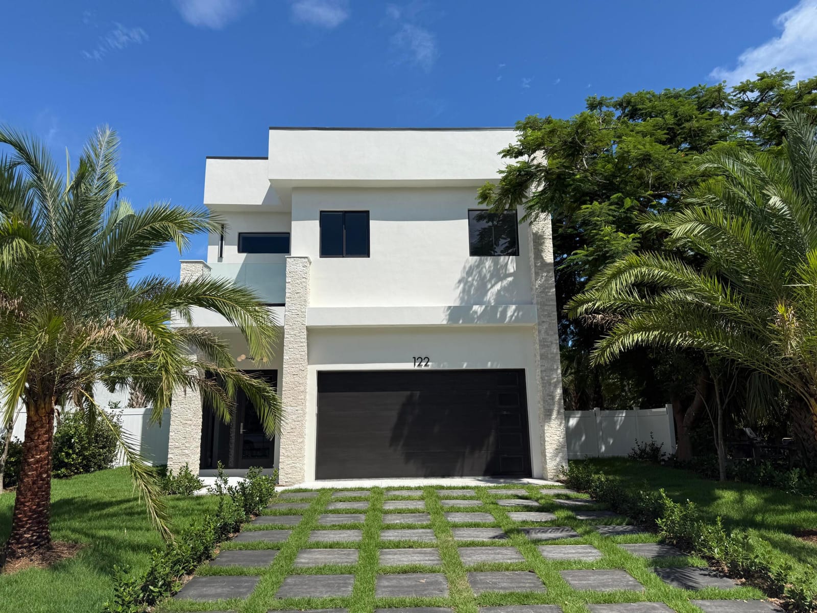 122 Auburn Drive, Lake Worth Beach, FL 33460