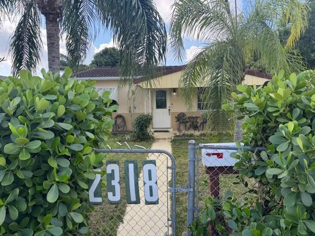 2318 Coolidge Street, Hollywood, FL 33020, Hollywood