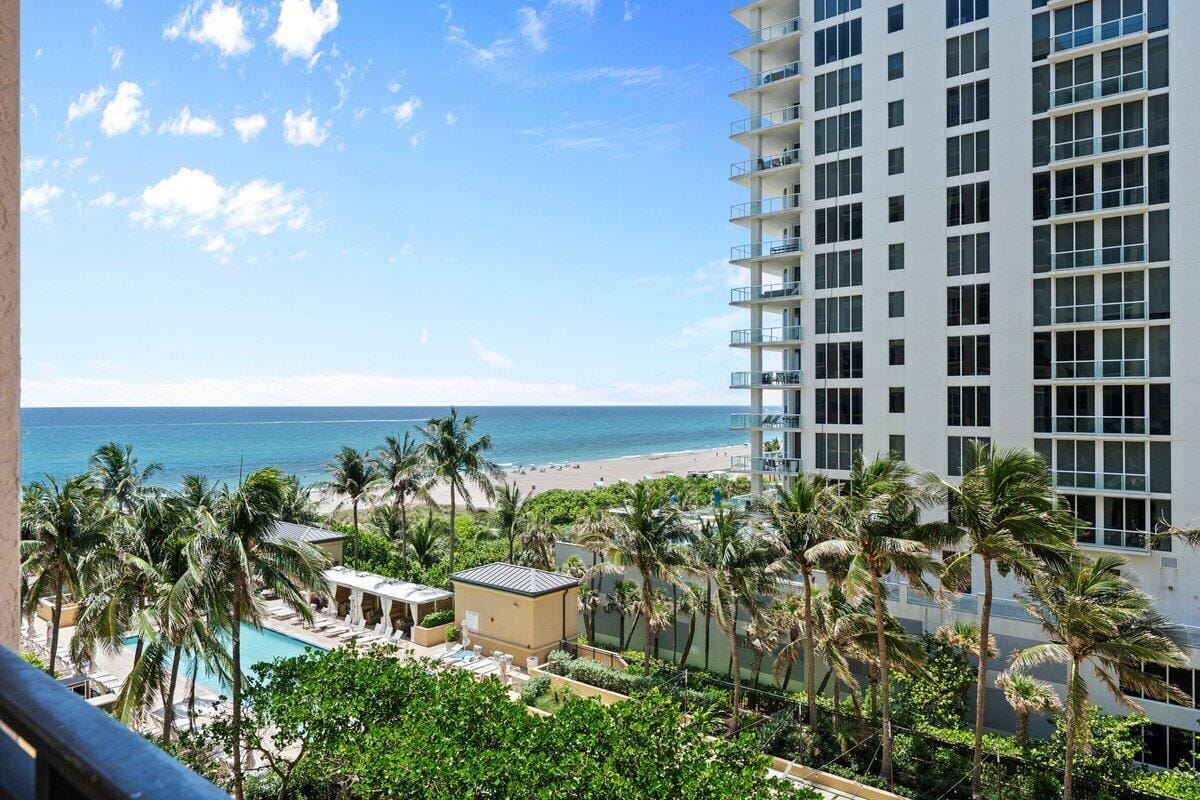 3800 N Ocean Drive 710, Singer Island, FL 33404 photo 2