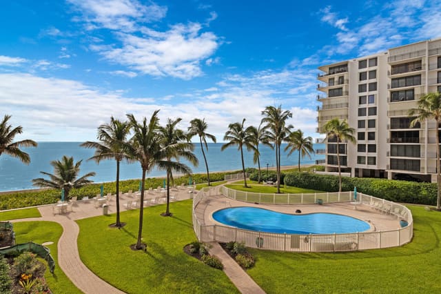 2921 S Ocean Boulevard 305, sold in Highland Towers Inc, Highland Beach, FL