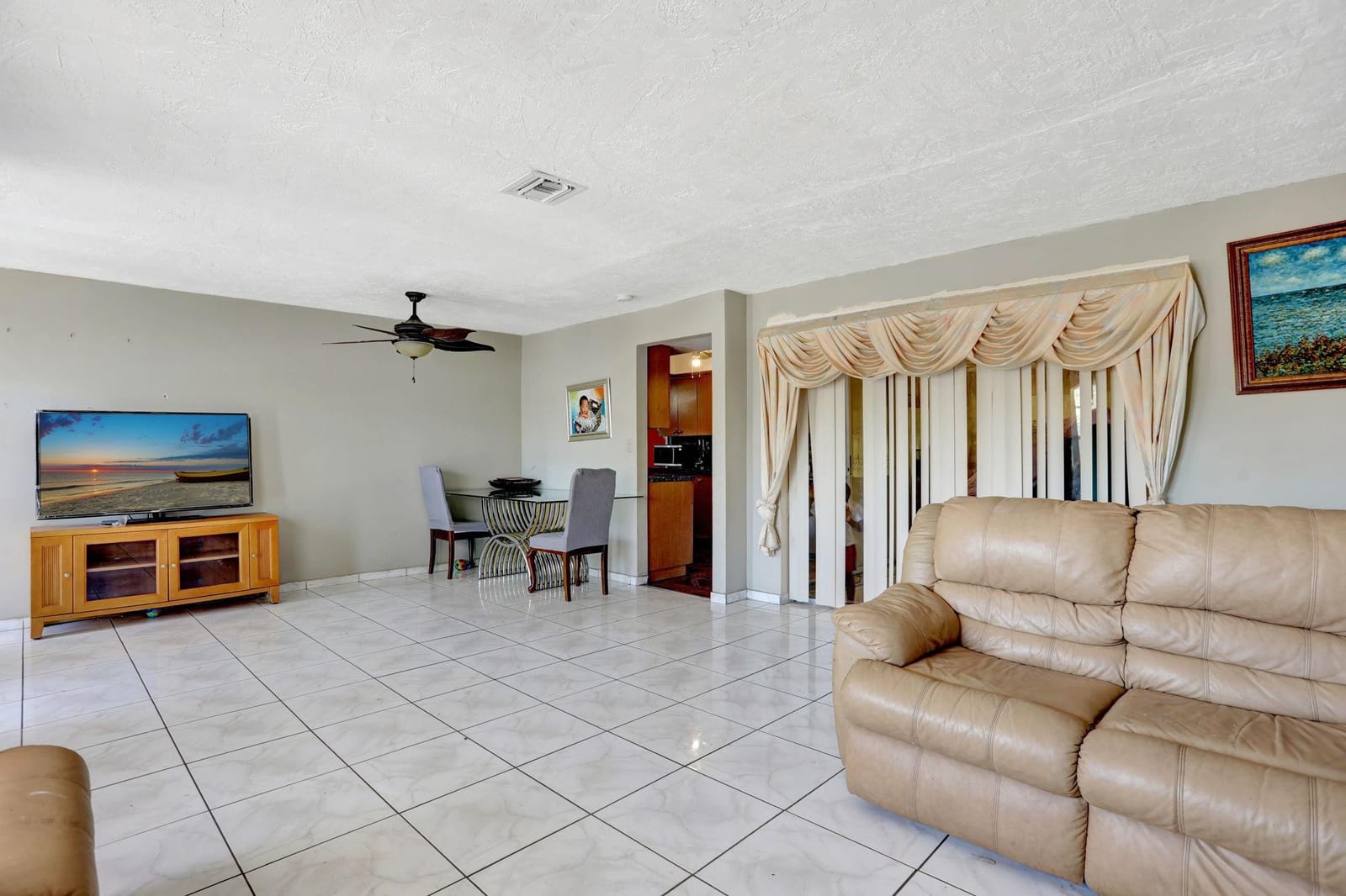 3960 NW 45th Avenue, Lauderdale Lakes, FL 33319 photo 28