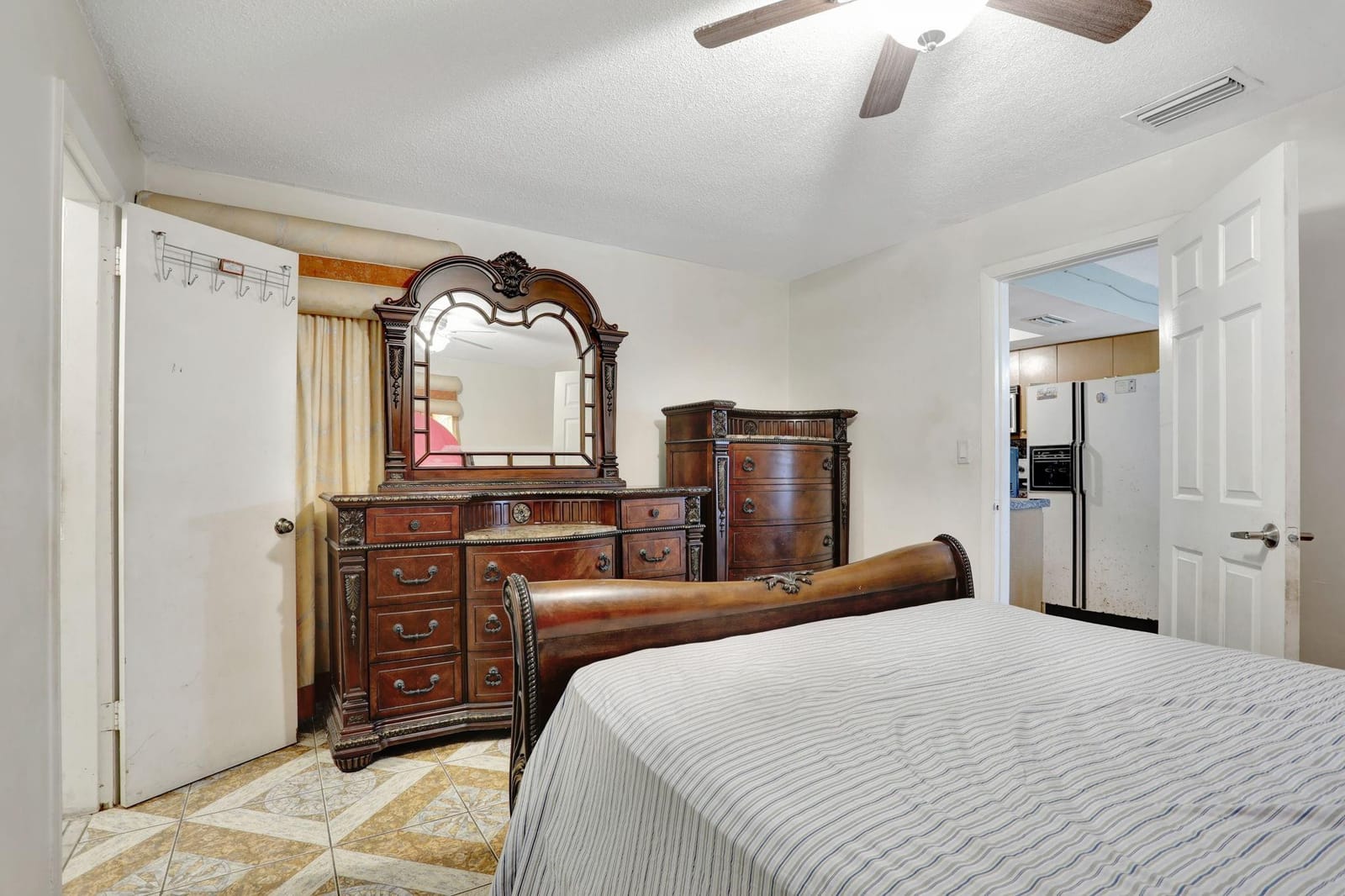 3960 NW 45th Avenue, Lauderdale Lakes, FL 33319 photo 7