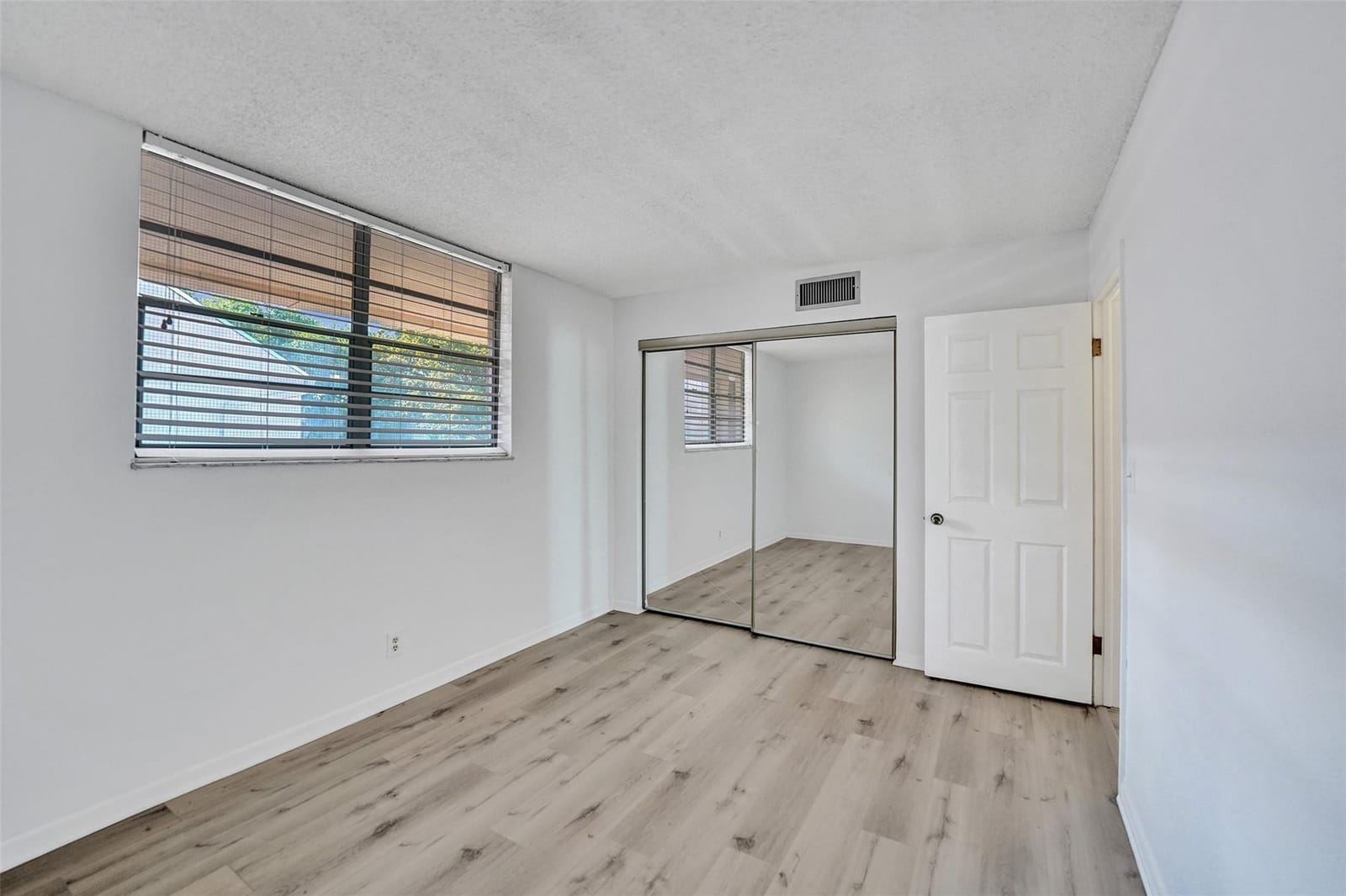 7175 Orange Drive 322, Davie, FL 33314 photo 13