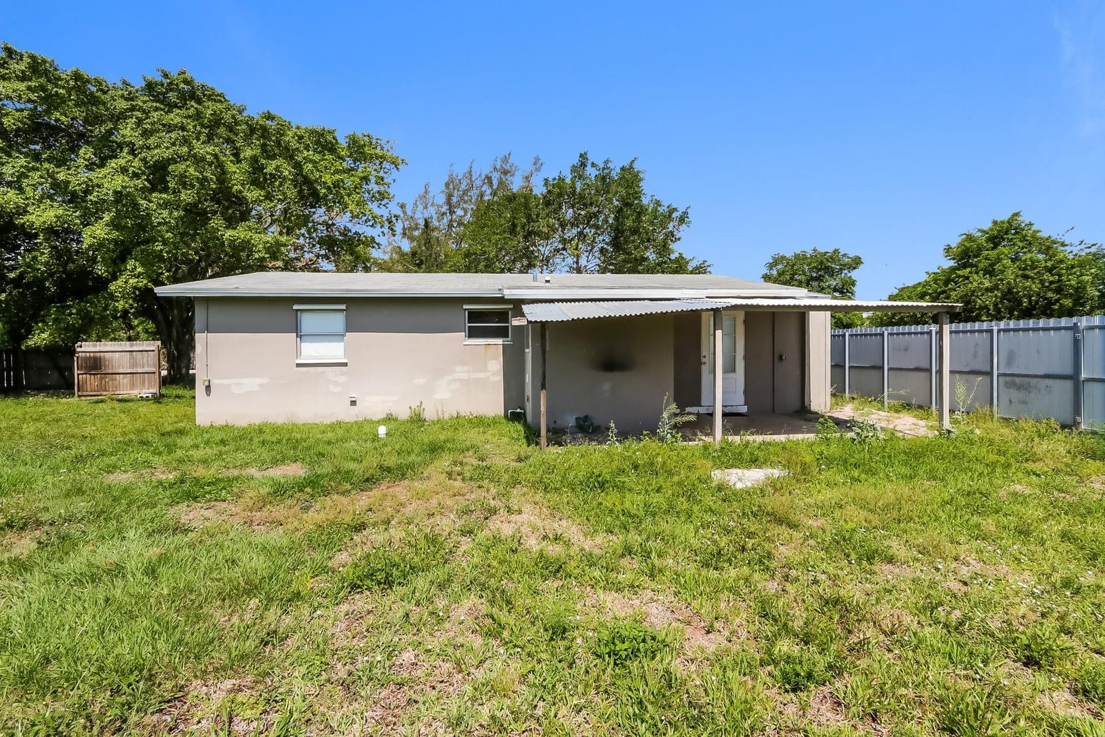 480 Caroline Avenue, West Palm Beach, FL 33413 photo 21