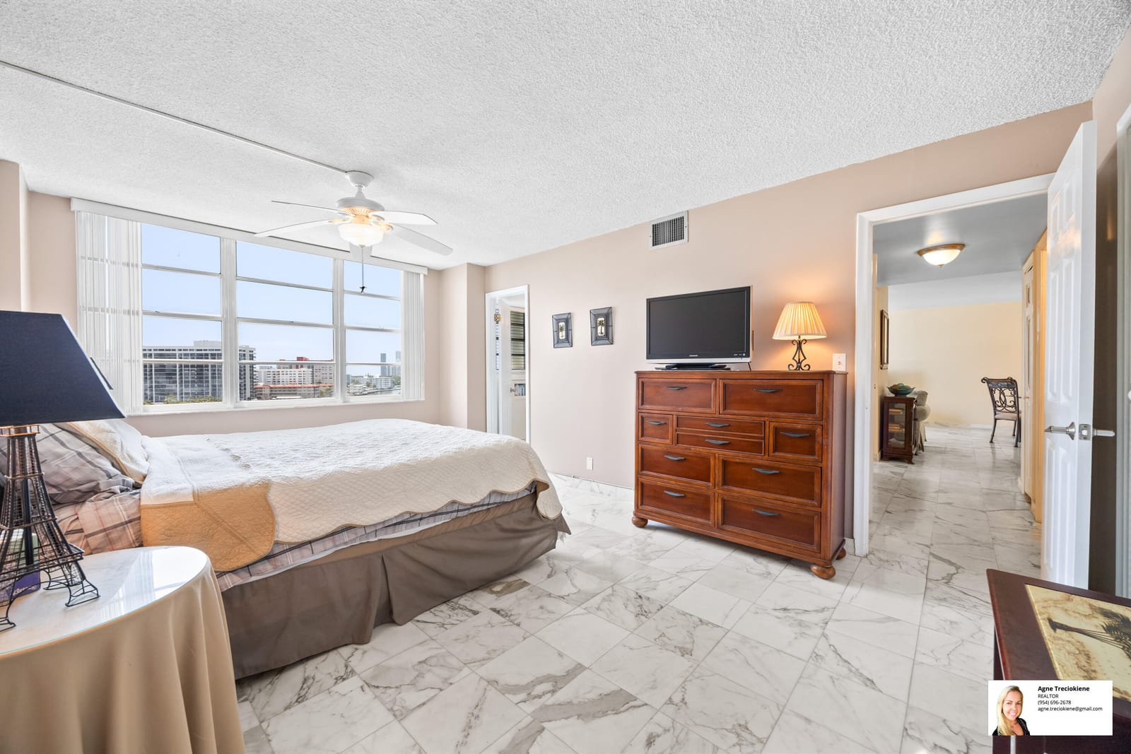 137 Golden Isles Drive 804, Hallandale Beach, FL 33009 photo 25