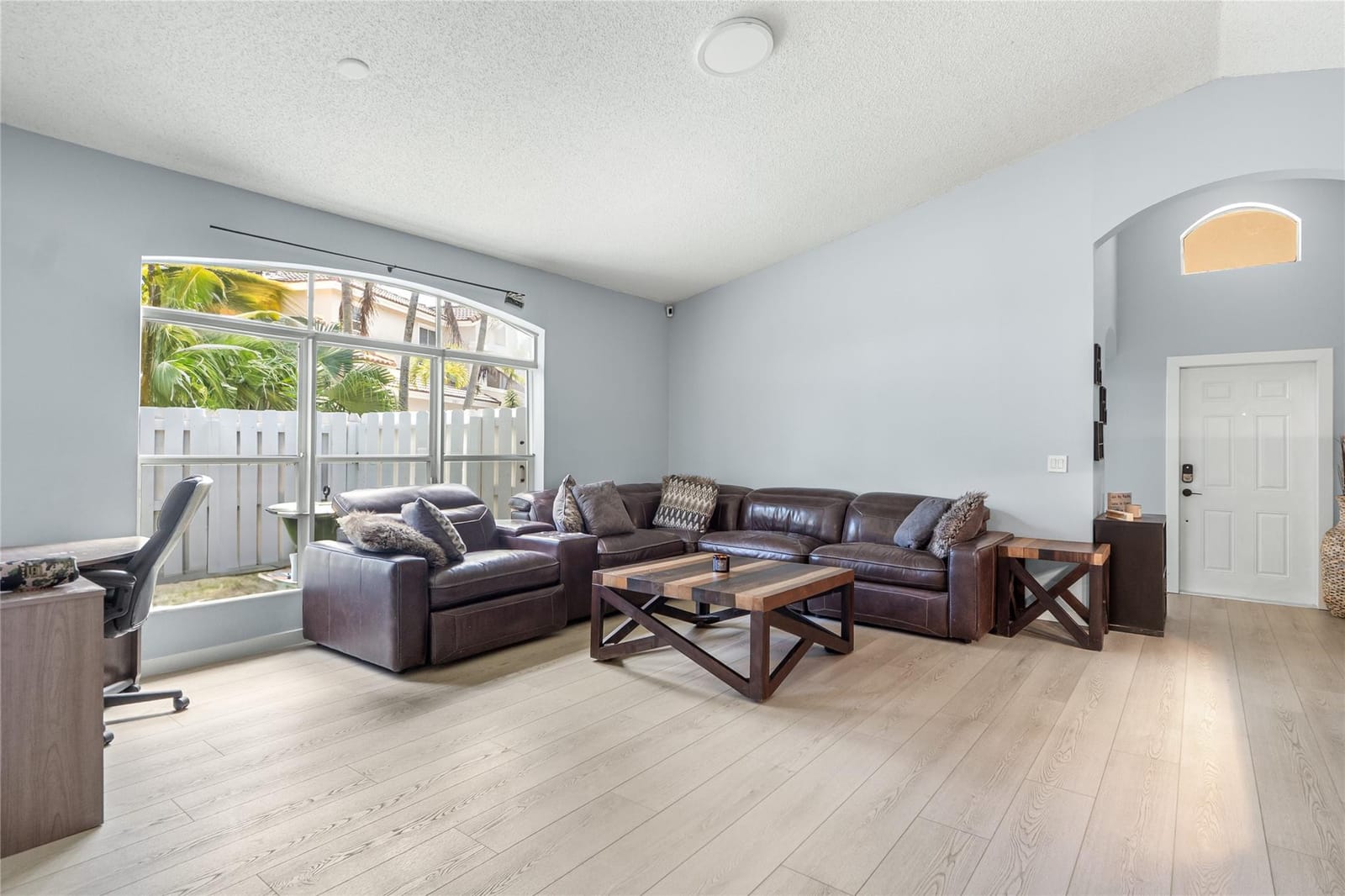 801 NW 130th Avenue — photo 7