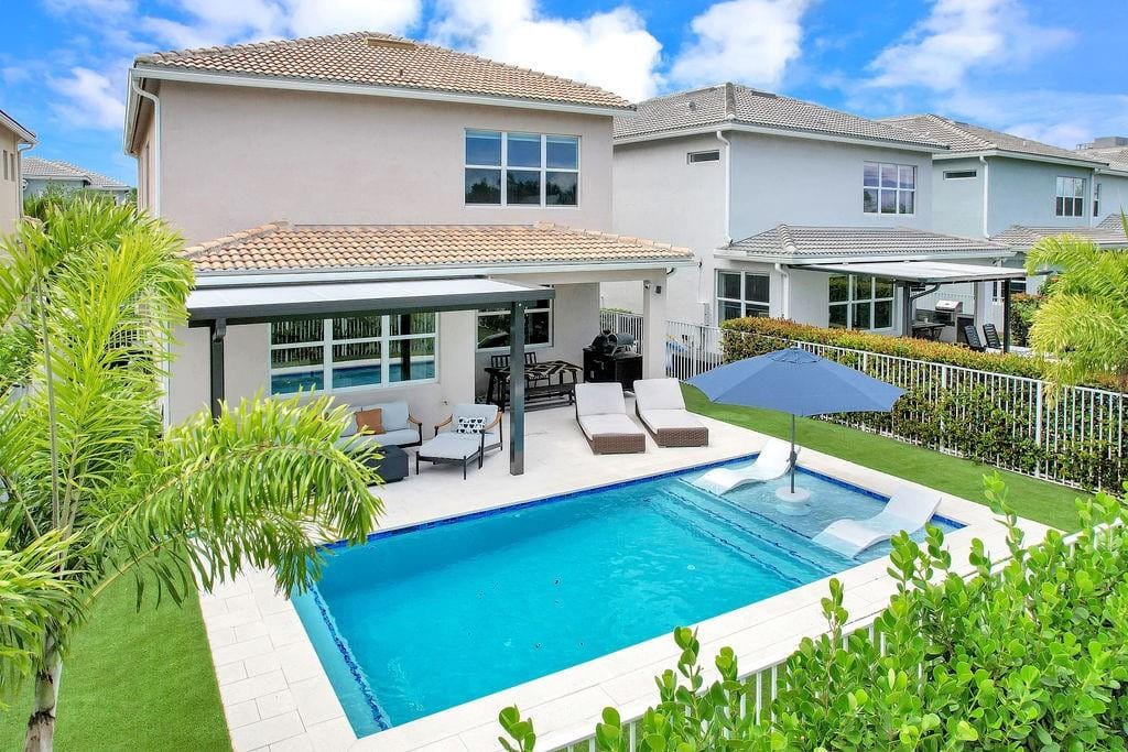 1665 Trailhead Terrace, Hollywood, FL 33021 photo 3