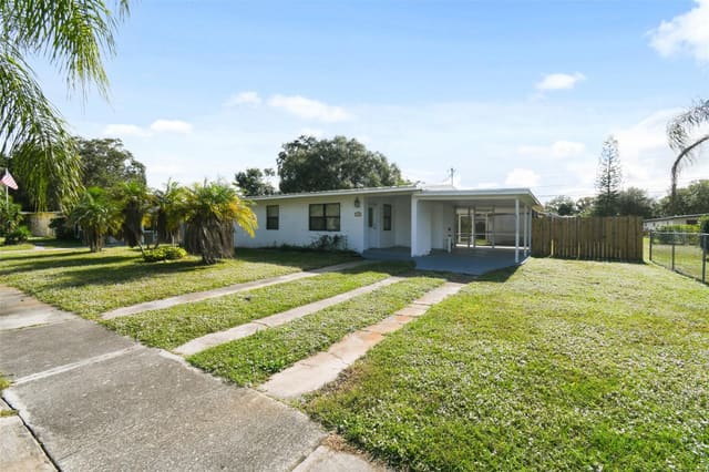 140 SE Serenata Court, River Park, Port St. Lucie, FL