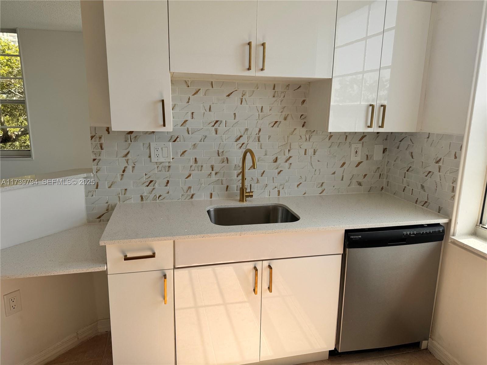 520 SE 5th Avenue 2210, Fort Lauderdale, FL 33301 photo 2