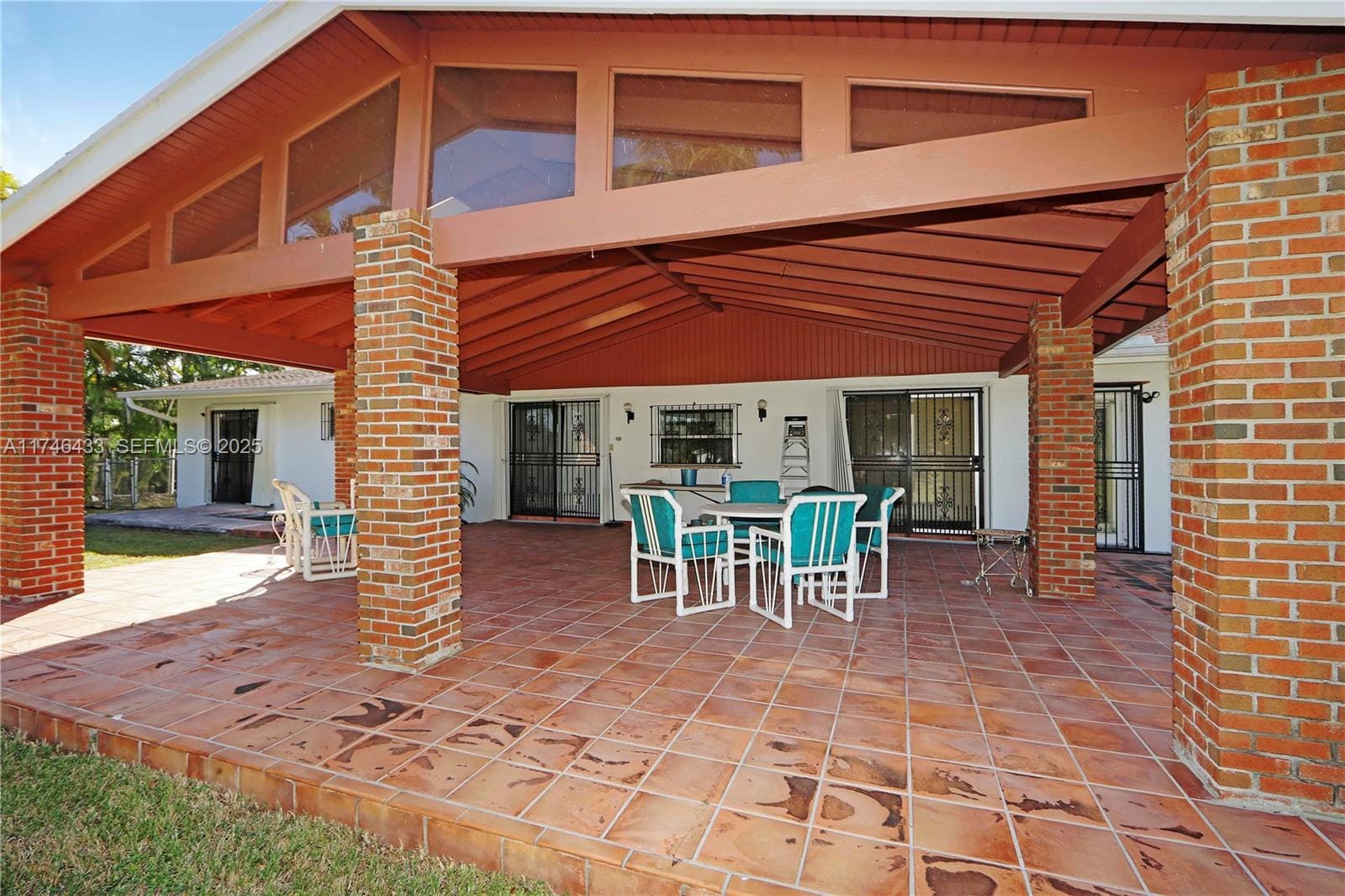 8851 SW 85th Street, Miami, FL 33173 photo 2