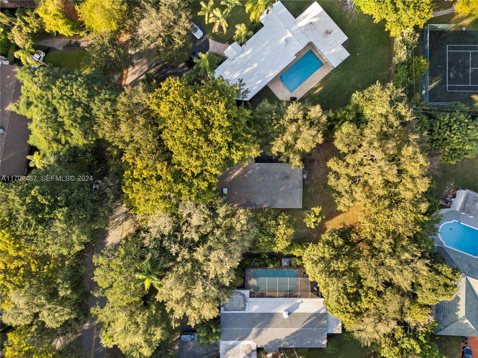 12725 SW 80th Avenue, Pinecrest, FL 33156 photo 16