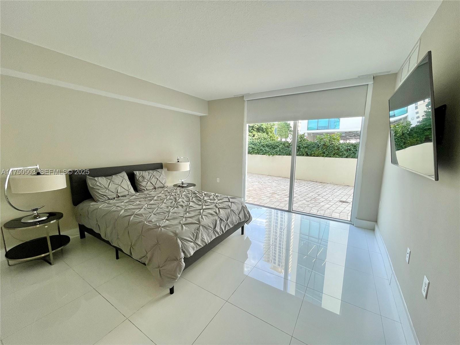 150 Sunny Isles Boulevard 1-501, Sunny Isles Beach, FL 33160 photo 20