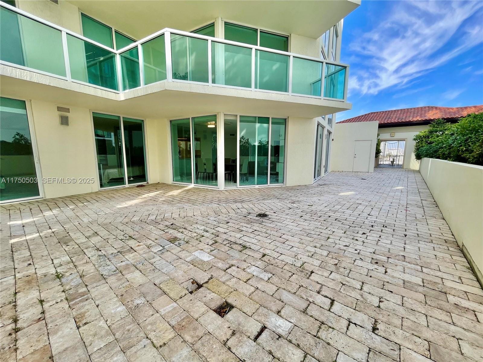150 Sunny Isles Boulevard 1-501, Sunny Isles Beach, FL 33160 photo 24