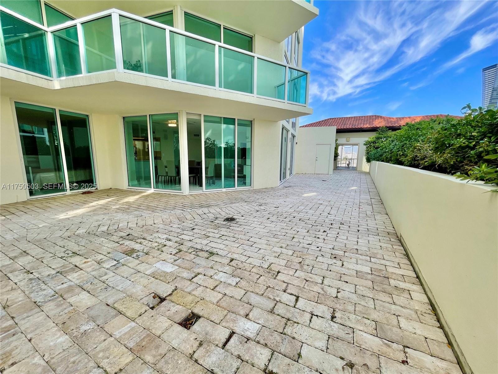 150 Sunny Isles Boulevard 1-501, Sunny Isles Beach, FL 33160 photo 25