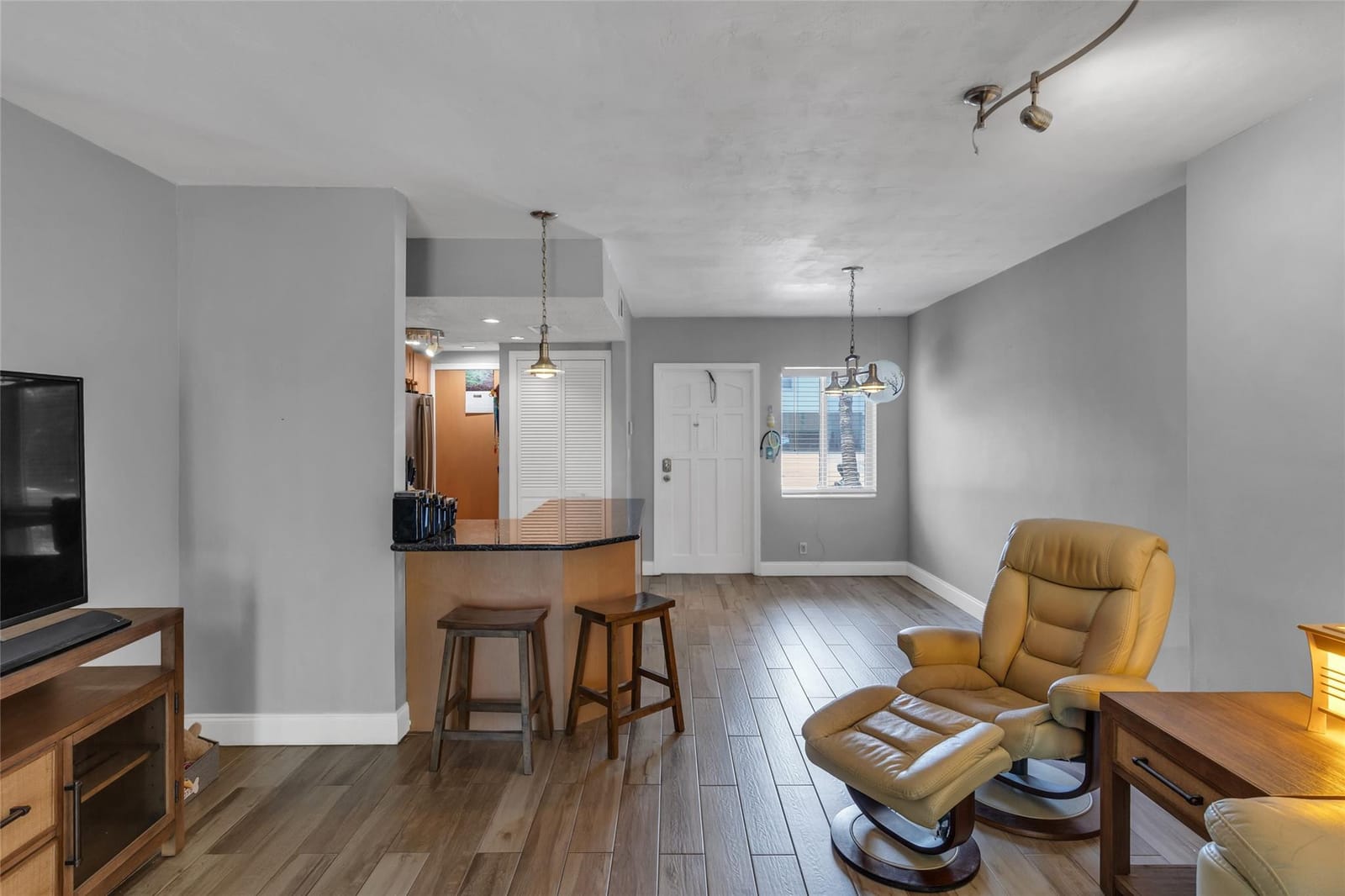 1535 SE 15th Street 105 — photo 8