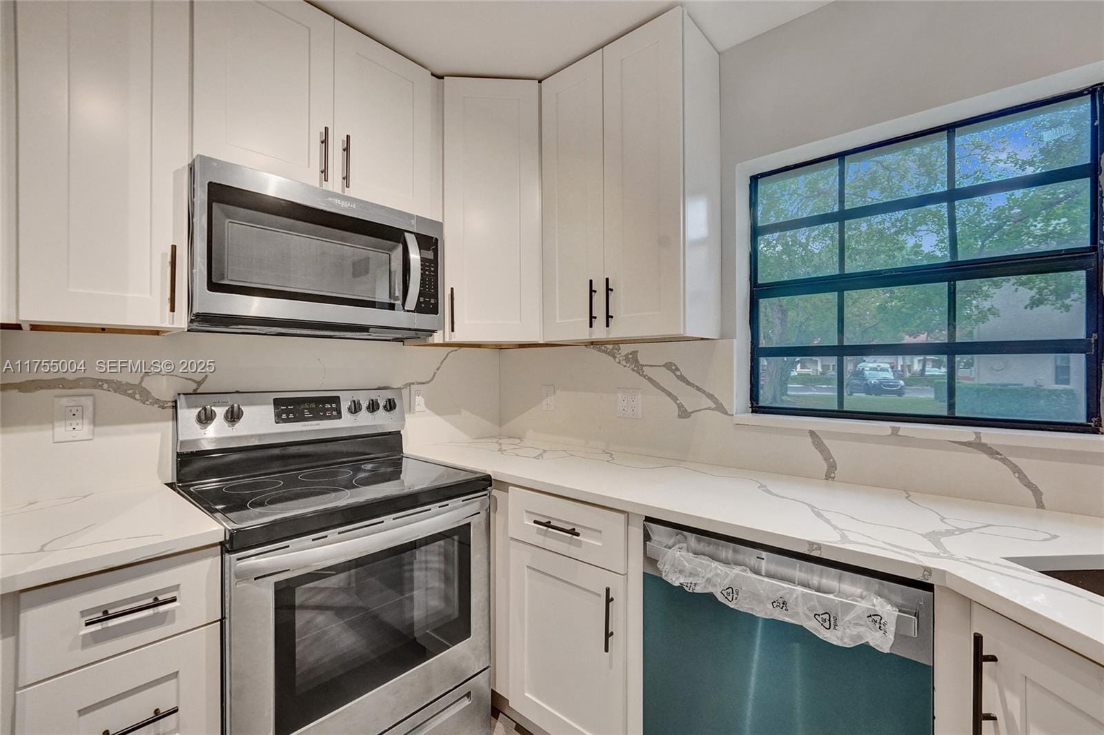 1101 Congressional Way 1101, Deerfield Beach, FL 33442 photo 5