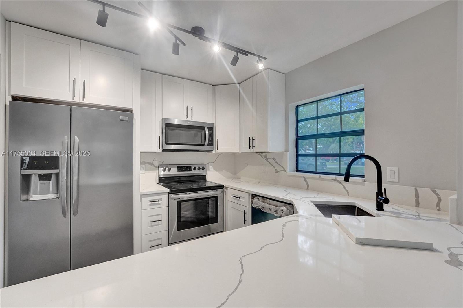 1101 Congressional Way 1101, Deerfield Beach, FL 33442 photo 6