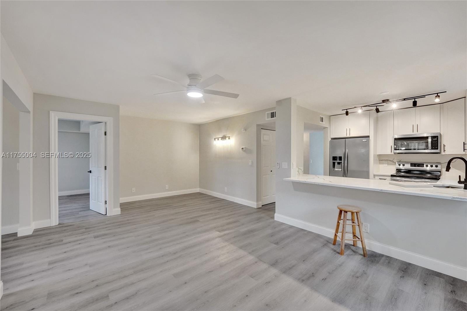 1101 Congressional Way 1101, Deerfield Beach, FL 33442 photo 10