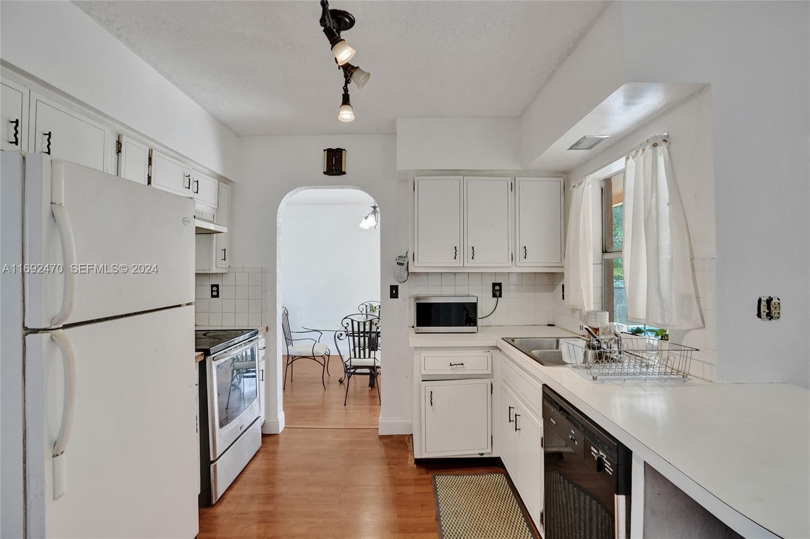 3450 NW 43rd Place, Lauderdale Lakes, FL 33309 photo 12