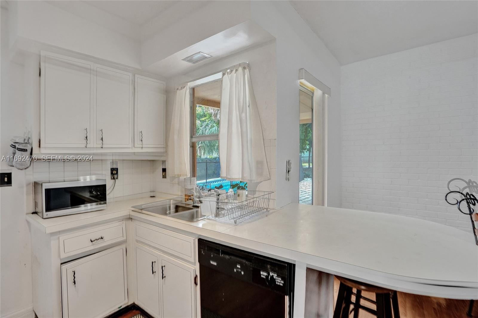 3450 NW 43rd Place, Lauderdale Lakes, FL 33309 photo 17