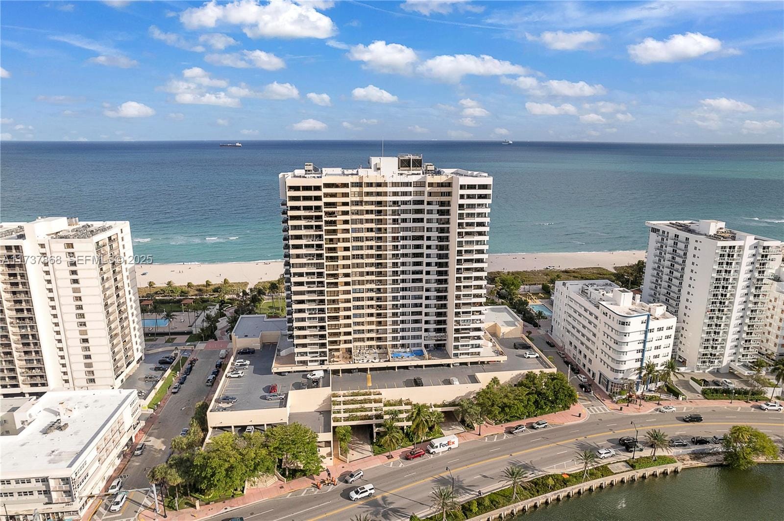 2555 Collins Avenue 2404, Miami Beach, FL 33140 photo 3