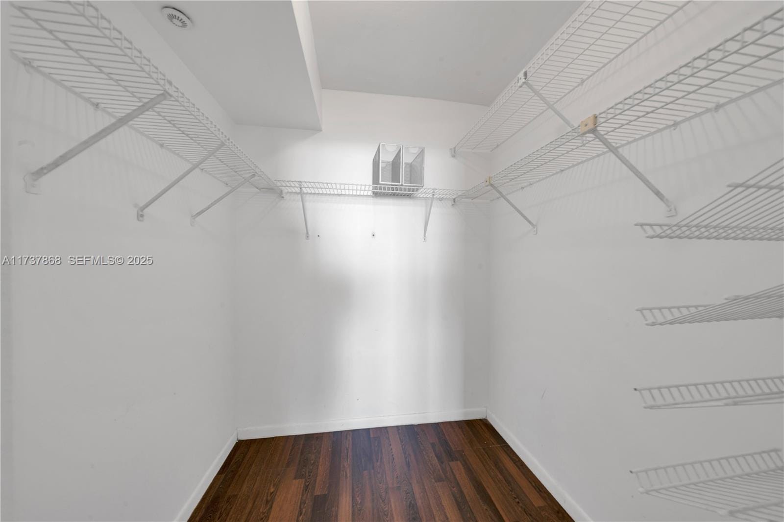 2555 Collins Avenue 2404, Miami Beach, FL 33140 photo 23