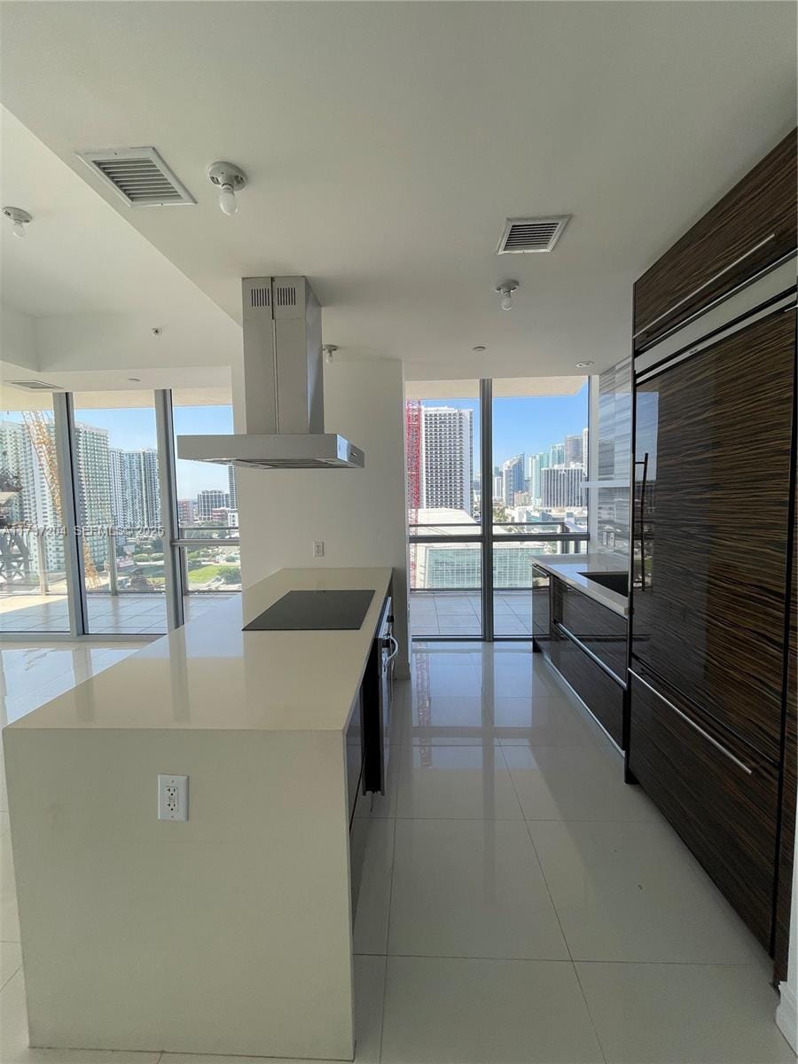 1100 Biscayne Boulevard 1906, Miami, FL 33132 photo 18
