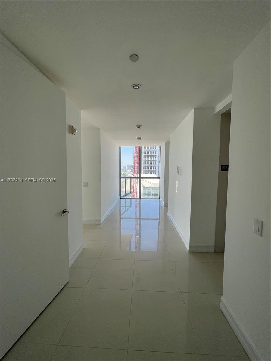 1100 Biscayne Boulevard 1906, Miami, FL 33132 photo 20