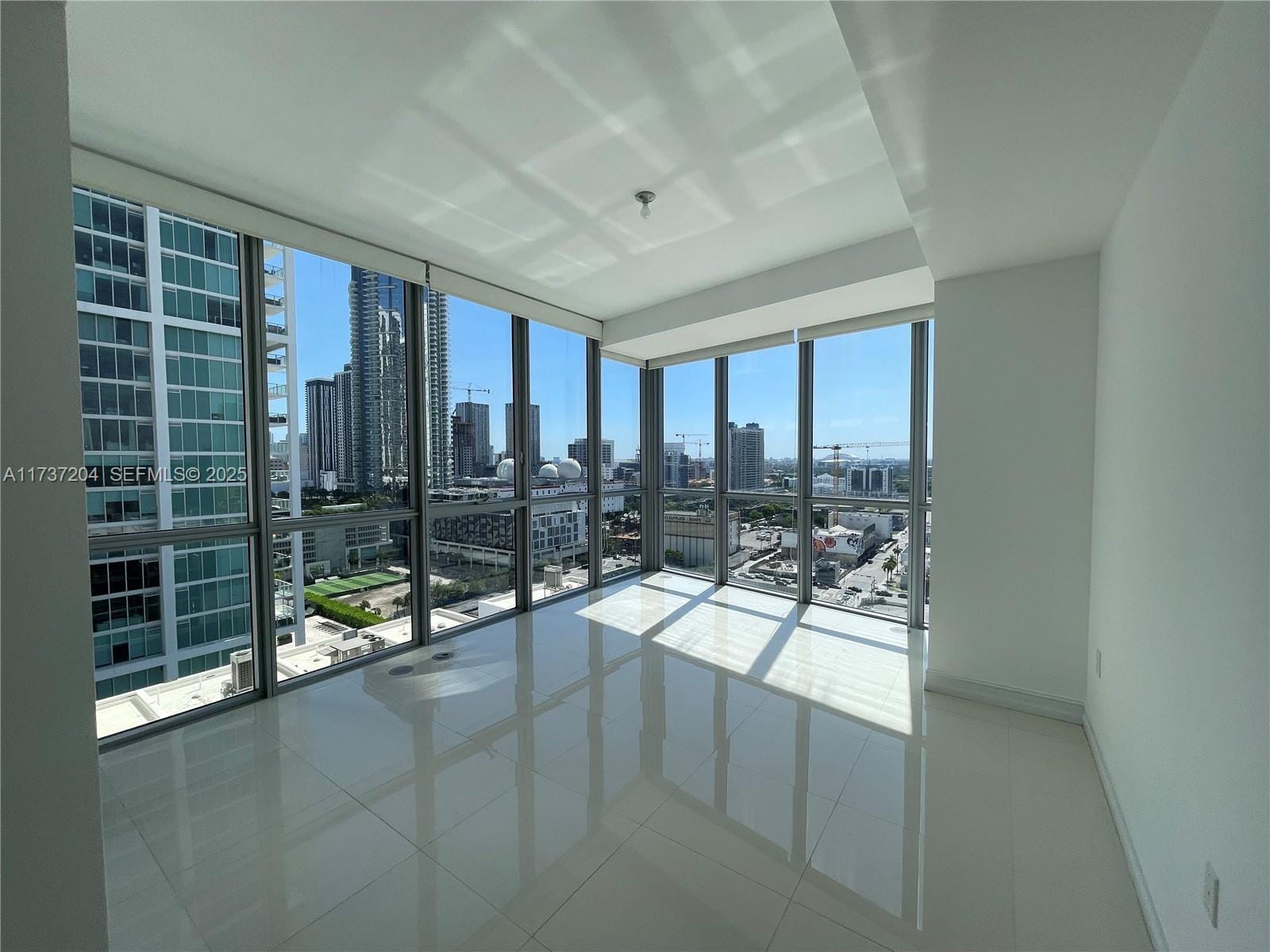 1100 Biscayne Boulevard 1906, Miami, FL 33132 photo 27