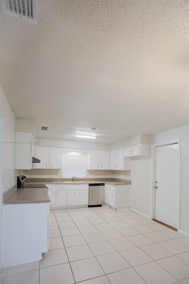 5800 Paleo Pines Circle, Fort Pierce, FL 34951 photo 4