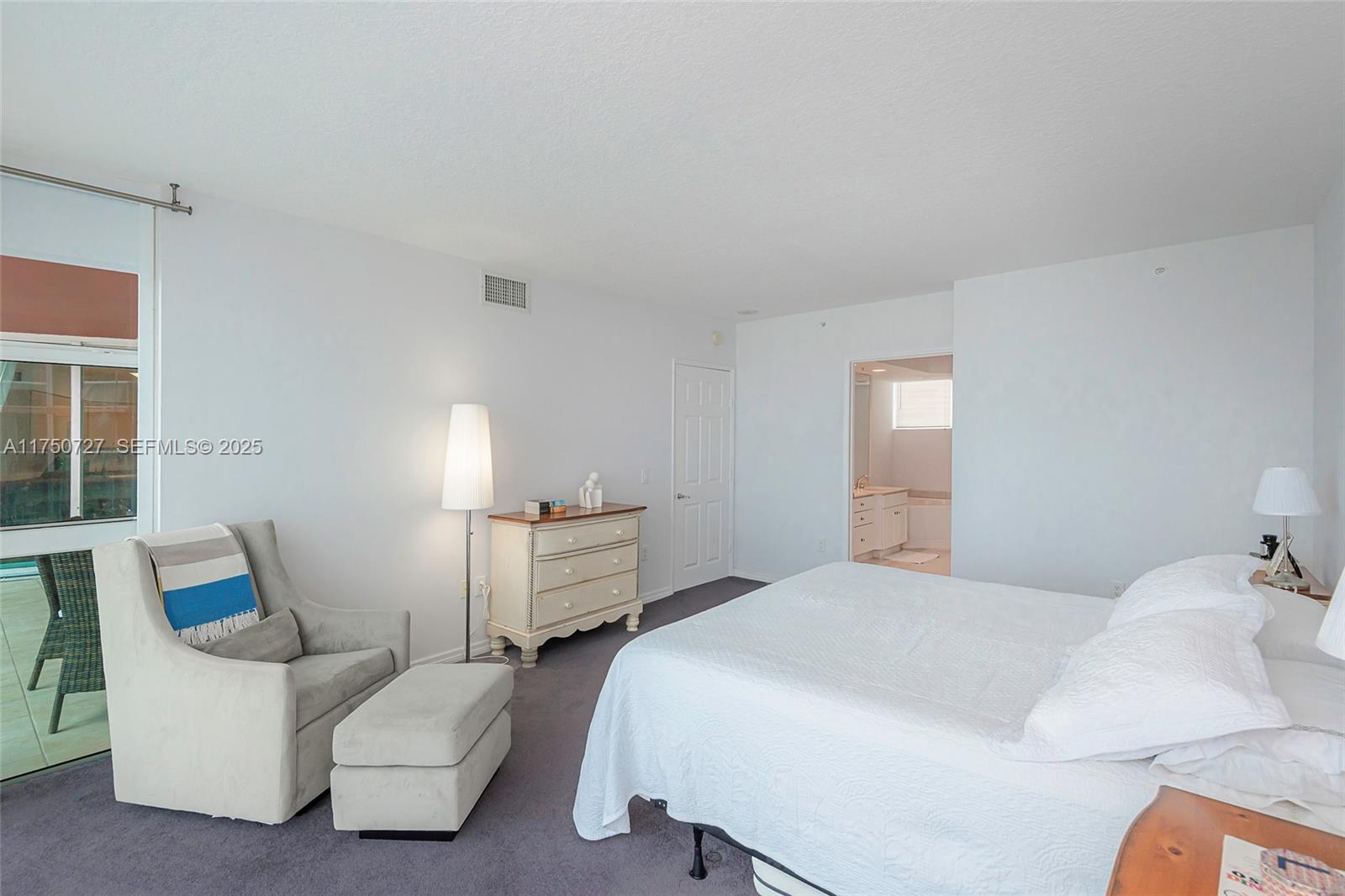 3370 Hidden Bay Drive 906, Aventura, FL 33180 photo 14