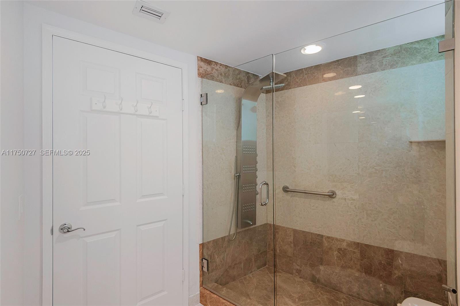 3370 Hidden Bay Drive 906, Aventura, FL 33180 photo 25