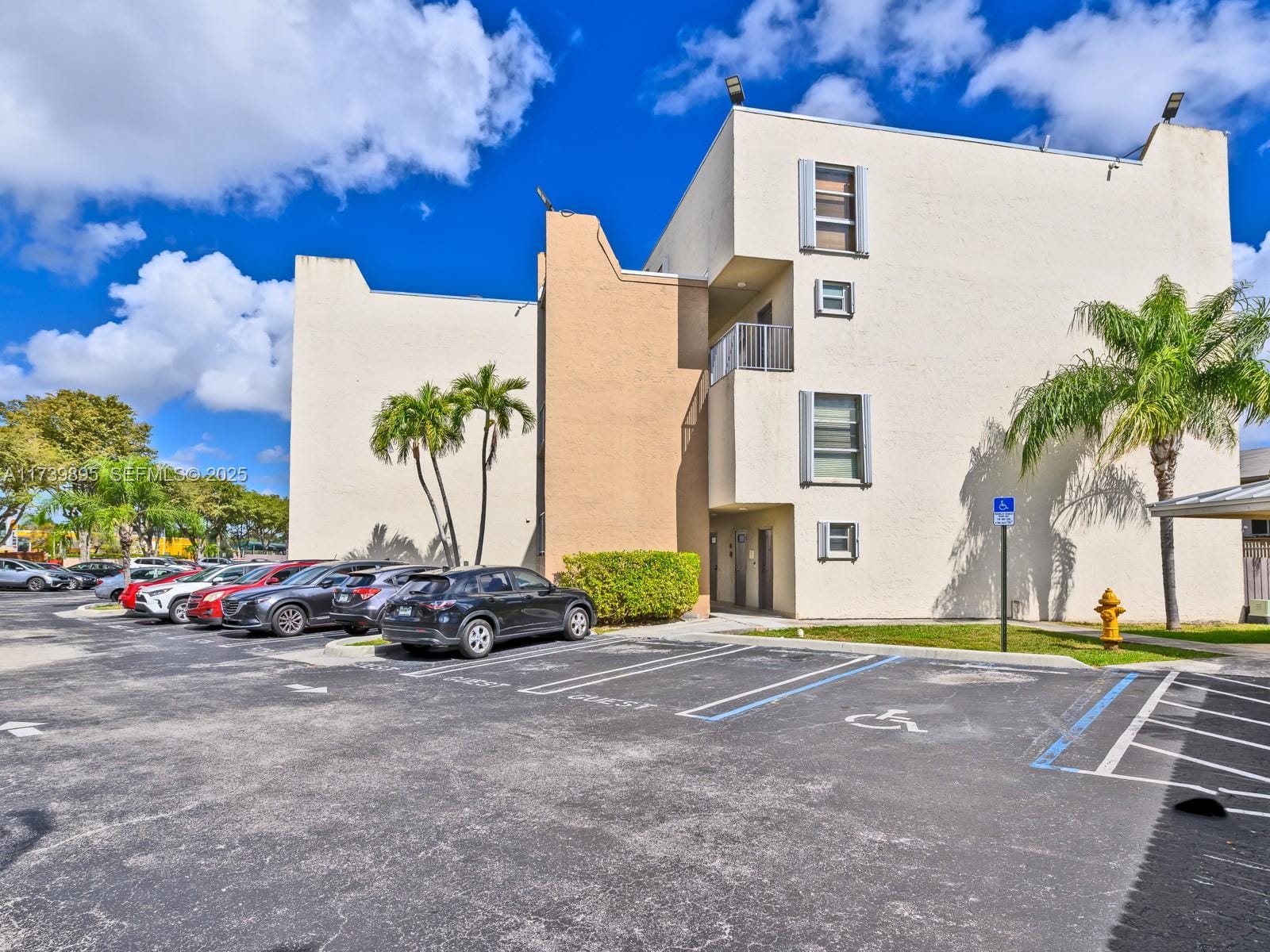 10900 SW 104th Street 114, Miami, FL 33176 photo 20