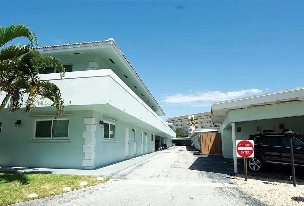 222 N Federal Highway 207, Deerfield Beach, FL 33441 photo 13