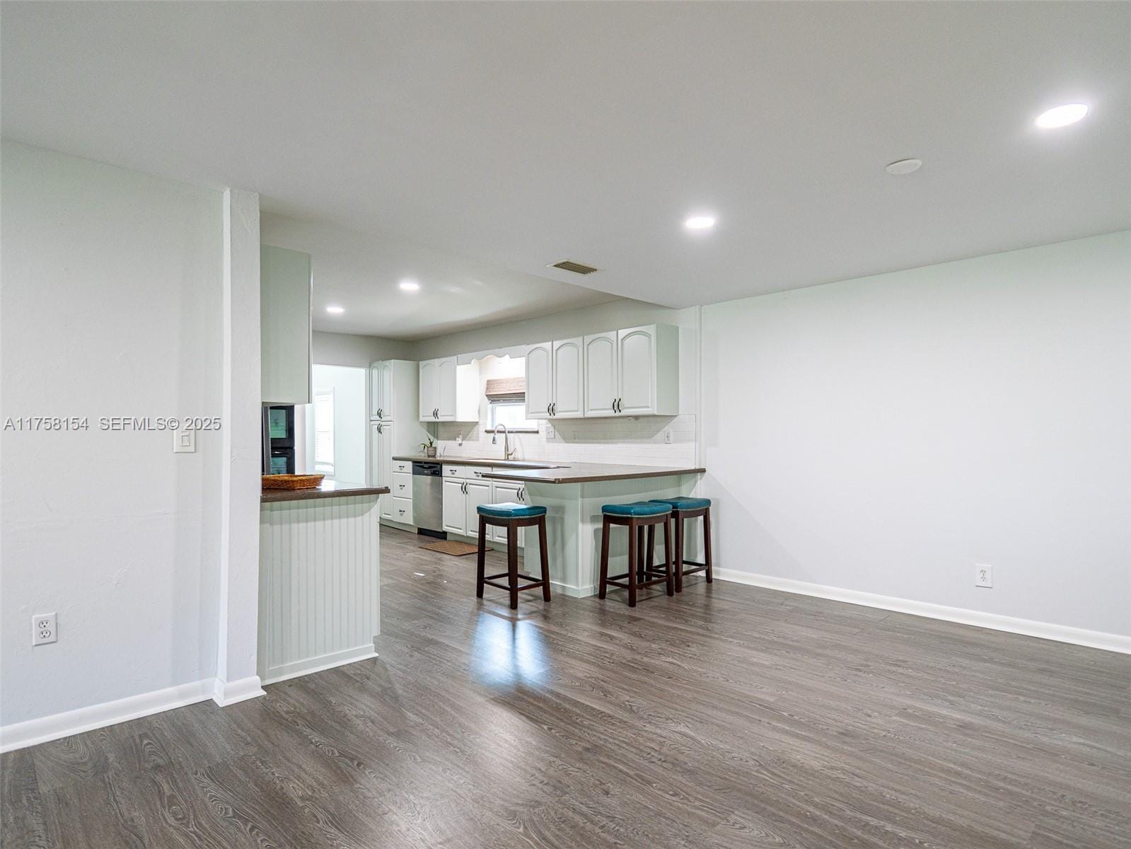 1735 18th Street, Vero Beach, FL 32960 photo 5