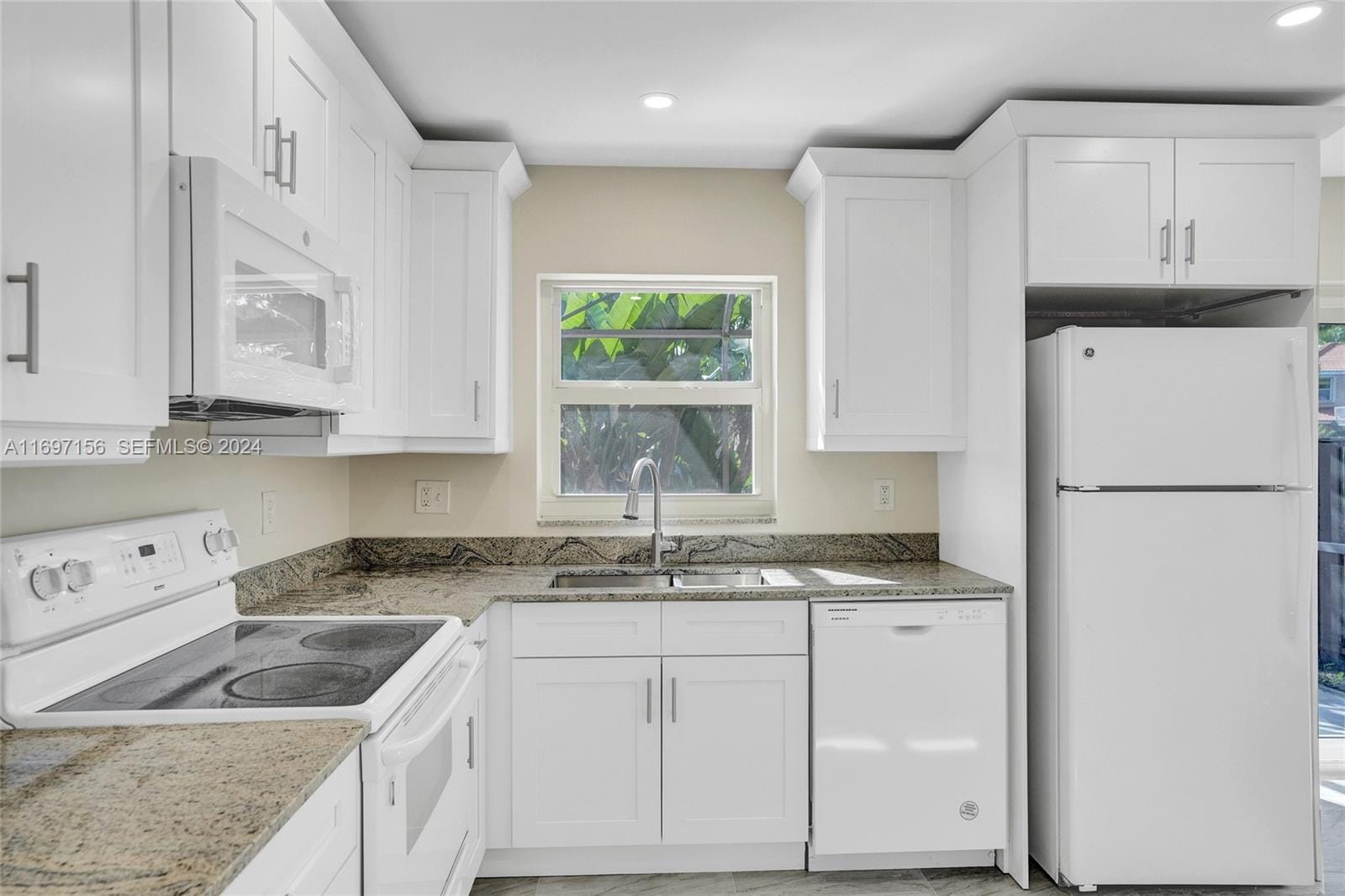 10820 NW 12th Place, Plantation, FL 33322 photo 5