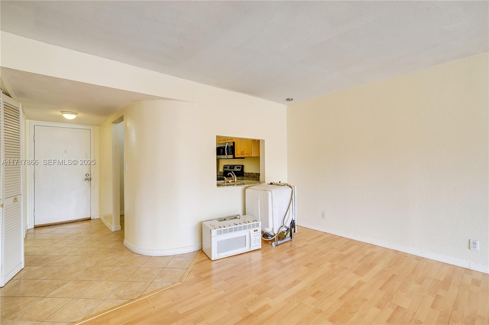 3905 N Nob Hill Road 106, Sunrise, FL 33351 photo 4