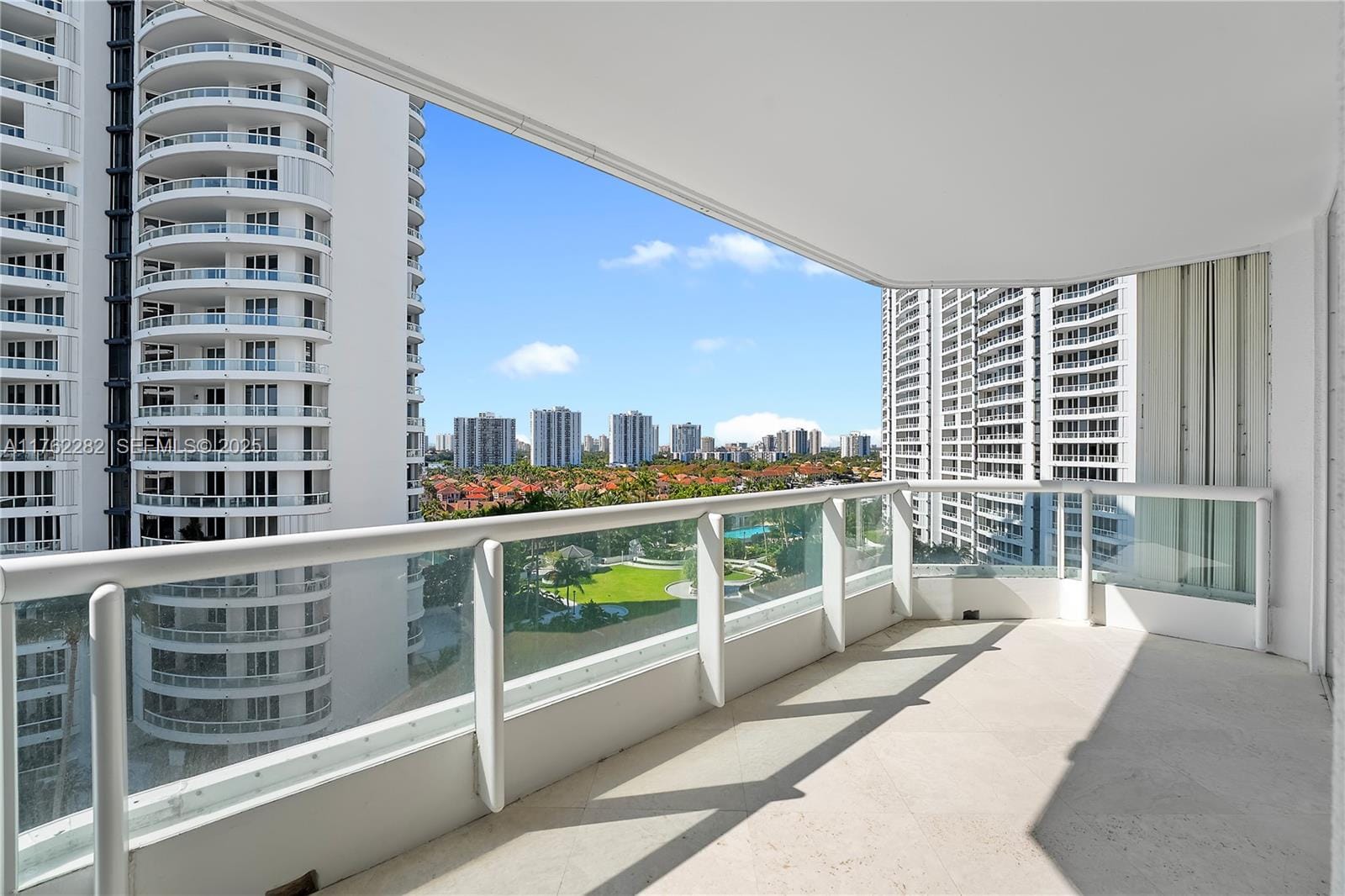 21150 Point Place 1102, Aventura, FL 33180 photo 18