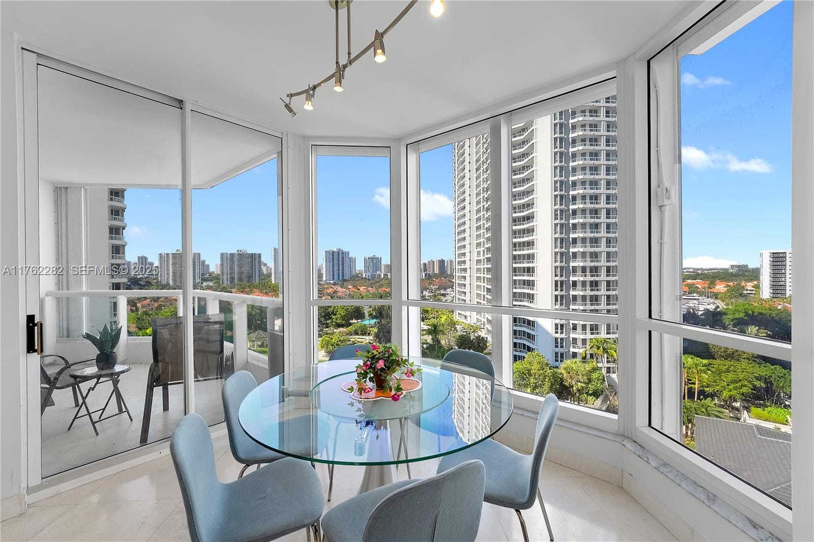 21150 Point Place 1102, Aventura, FL 33180 photo 25