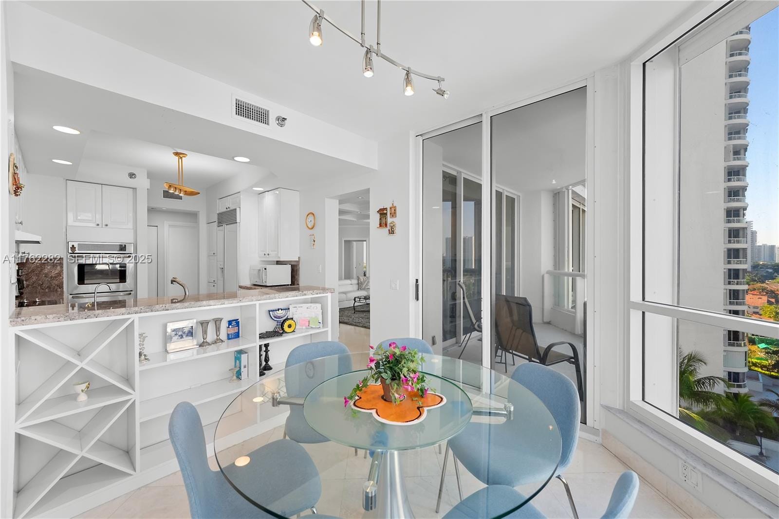 21150 Point Place 1102, Aventura, FL 33180 photo 26