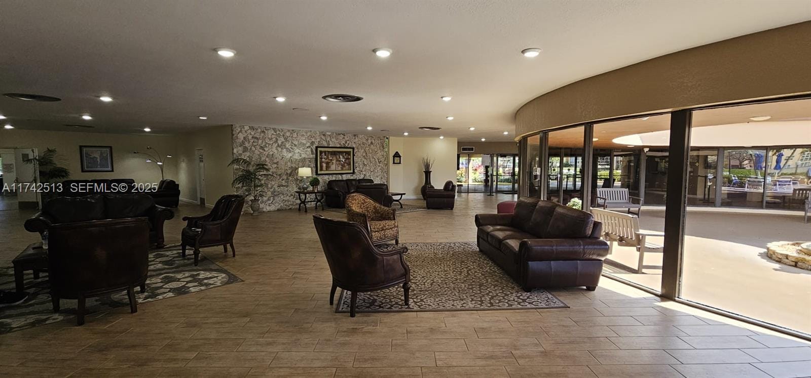 9380 Sunrise Lakes Boulevard 103, Sunrise, FL 33322 photo 22