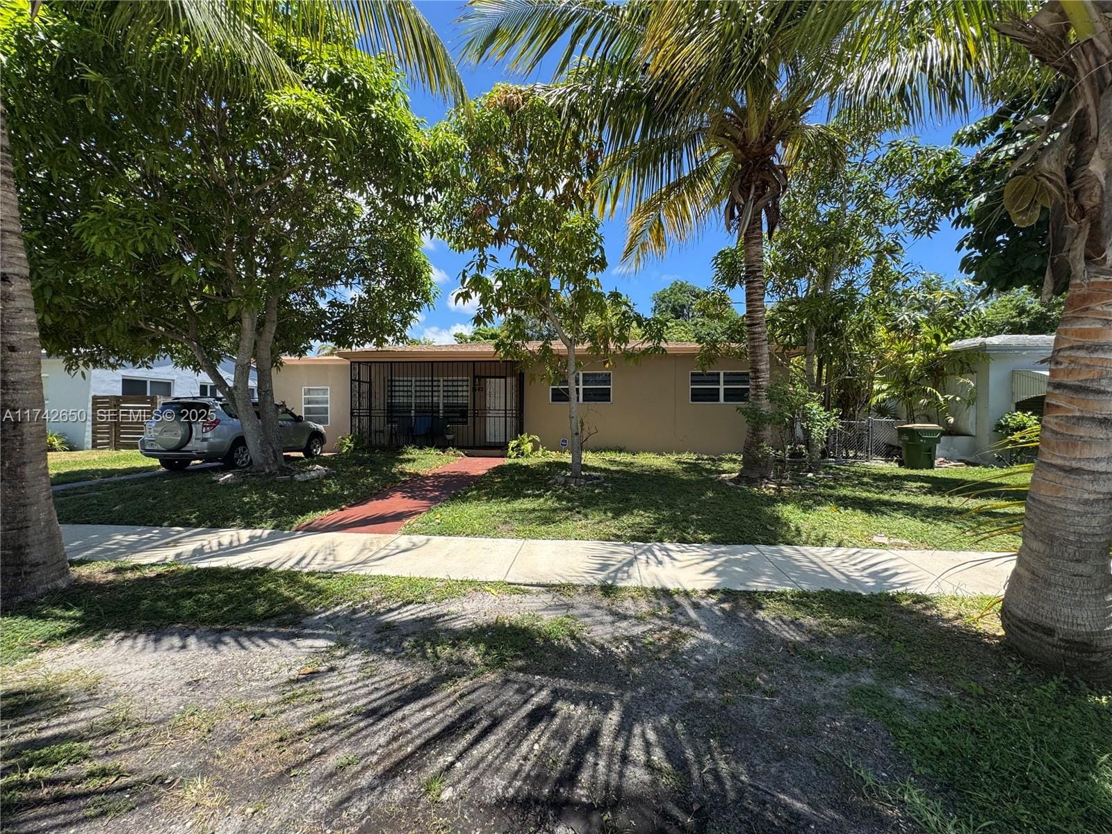 1445 NE 136th Street, North Miami, FL 33161