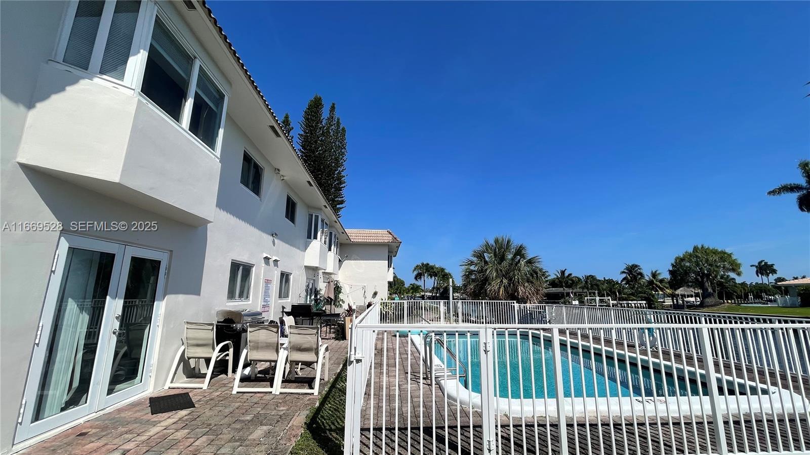 840 Pine Drive 103, Pompano Beach, FL 33060, Pompano Beach