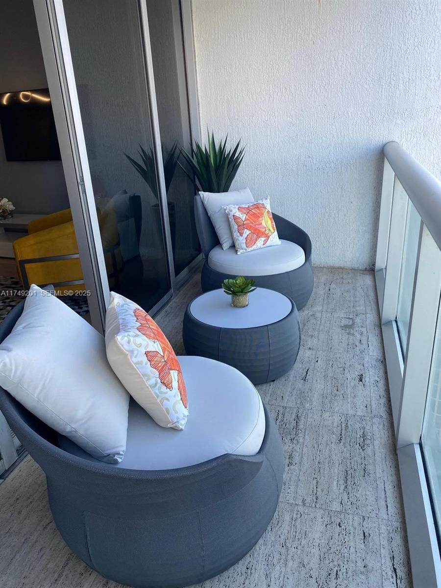 485 Brickell Avenue 2603 — photo 11