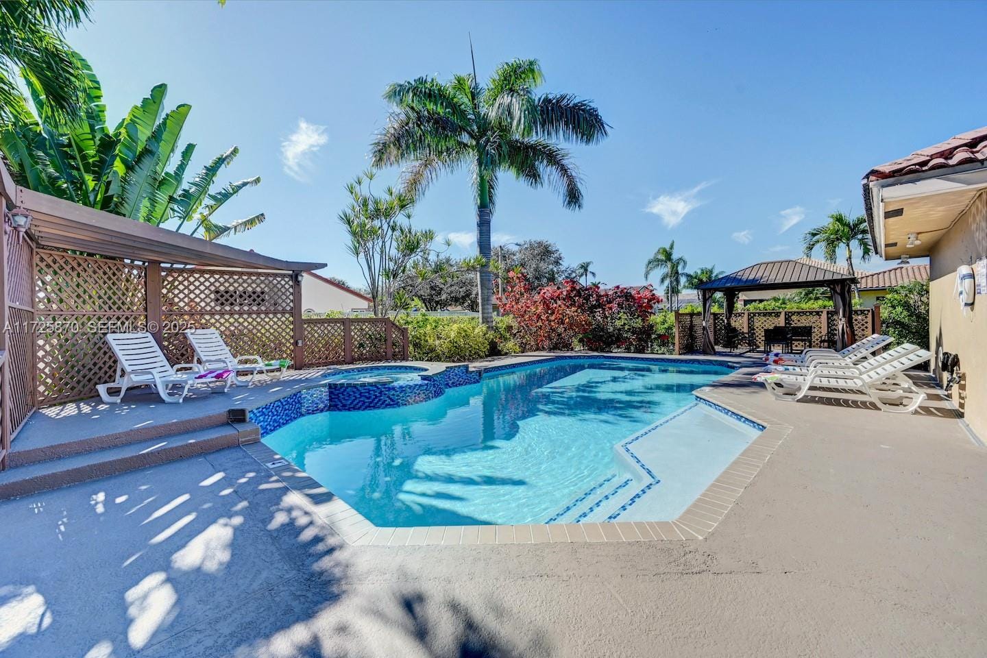 402 SE 5th Street, Dania Beach, FL 33004 photo 2