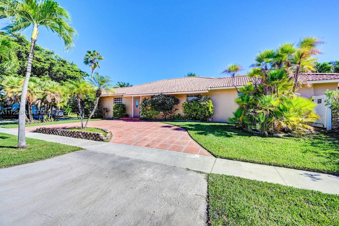 402 SE 5th Street, Dania Beach, FL 33004 photo 3