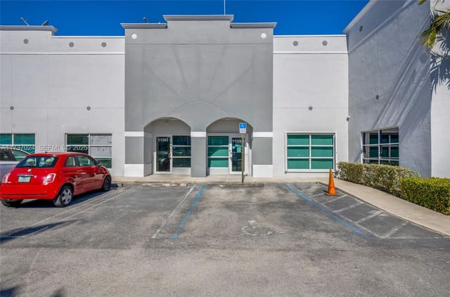 11383 NW 122nd Street 9, Medley, FL 33178